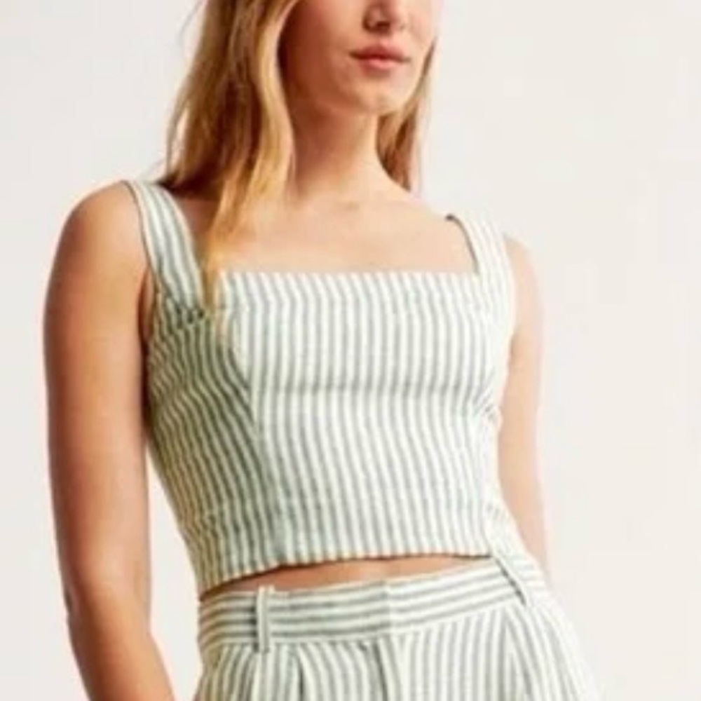 Abercrombie & Fitch Crop Tank Top Green and White Stripe Size XL Linen Blend